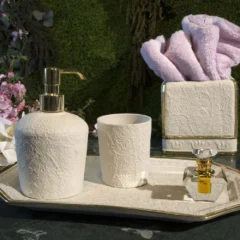 bathroom-accessories